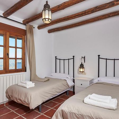 Yegen La Almunia De La Alpujarra 아파트 외부 사진